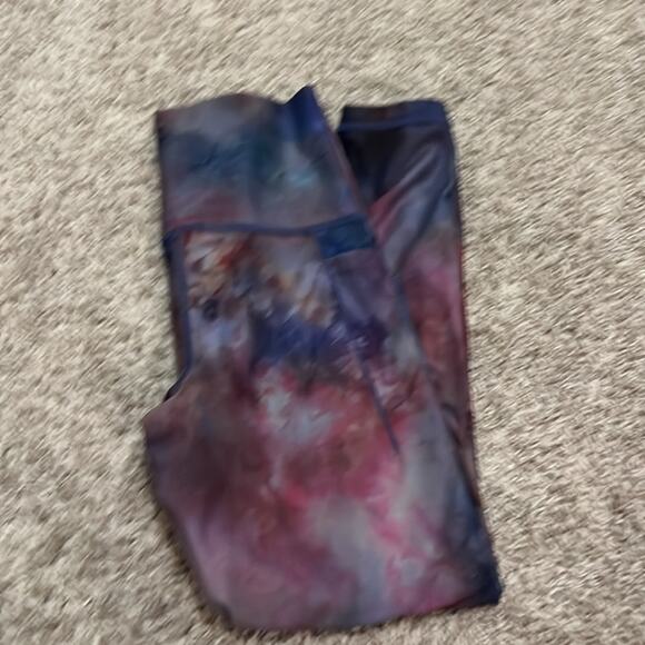 ATHLETA Salutation II Stash Pocket Capri Leggings Supernova Purple Pink XXS - Picture 15 of 16